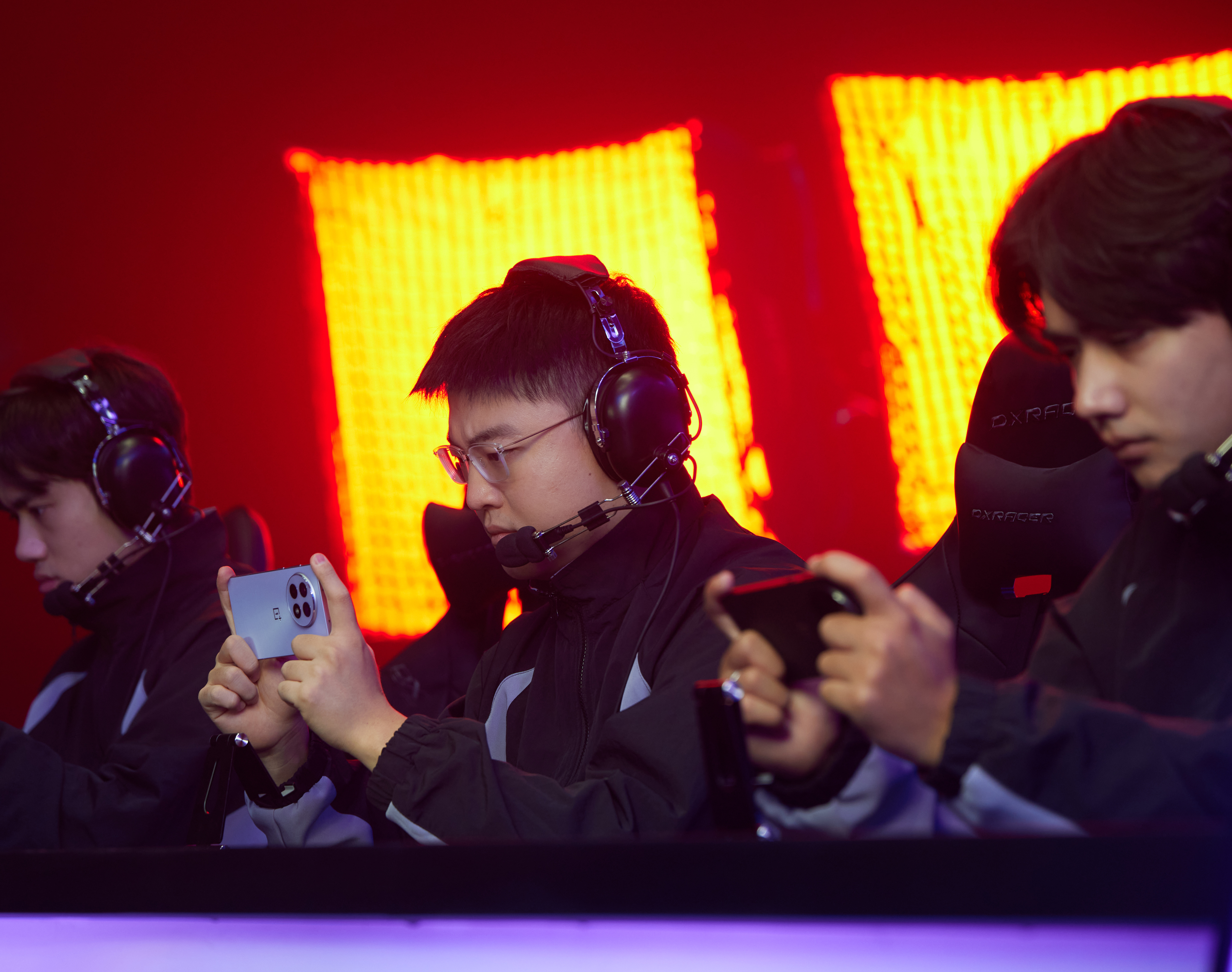 开云体育官方网站-包含Uzi在独行侠比赛中领先优势明显，重返赛场引发热议！的词条-开云体育官方网站